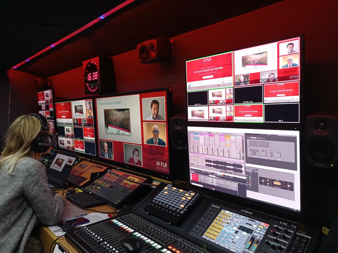 multimedia studio director