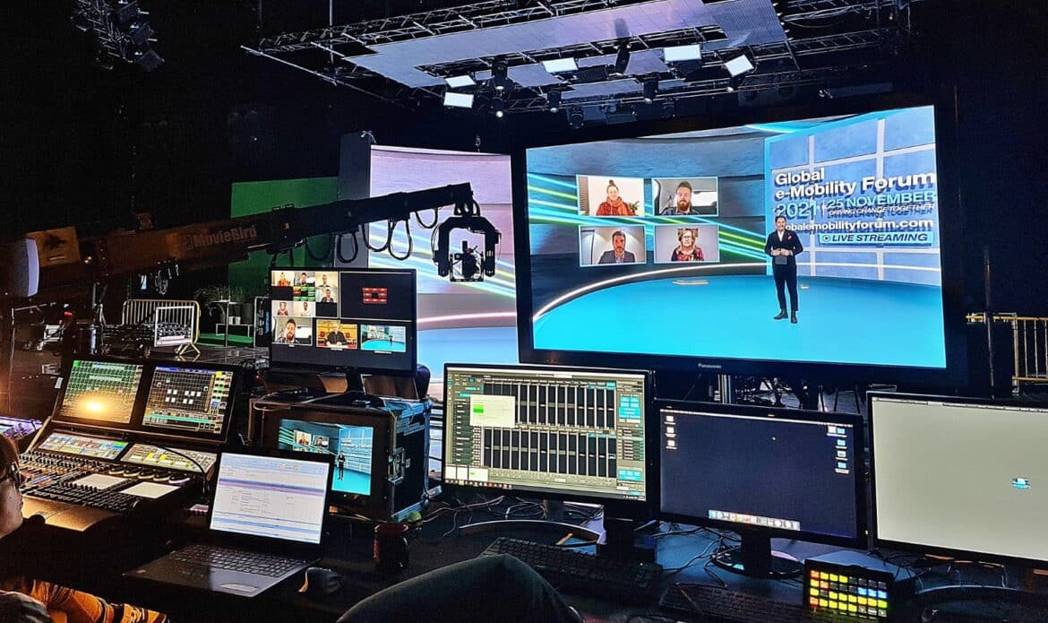 Online events in a multimedia studio